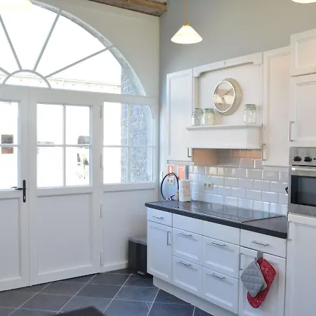Annexe Of A Magnificent Tastefully Renovated