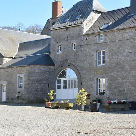 Annexe Of A Magnificent Tastefully Renovated Ouffet