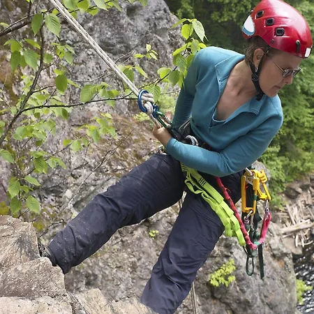 Charming In For 7 別荘