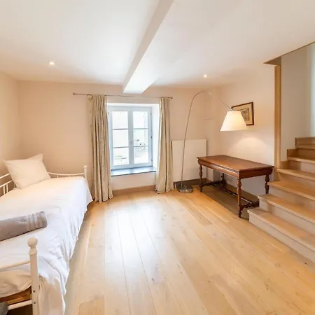 Charming In For 7 אופט