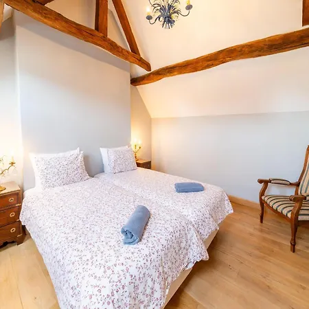 Charming In For 7 Hébergement de vacances