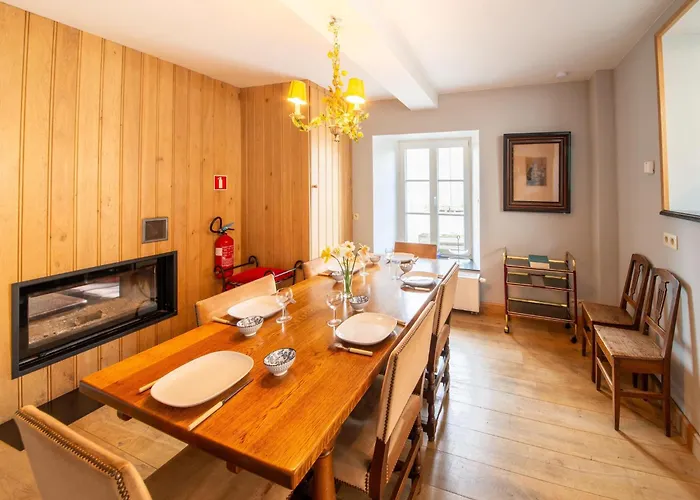 Charming In For 7 בית נופש