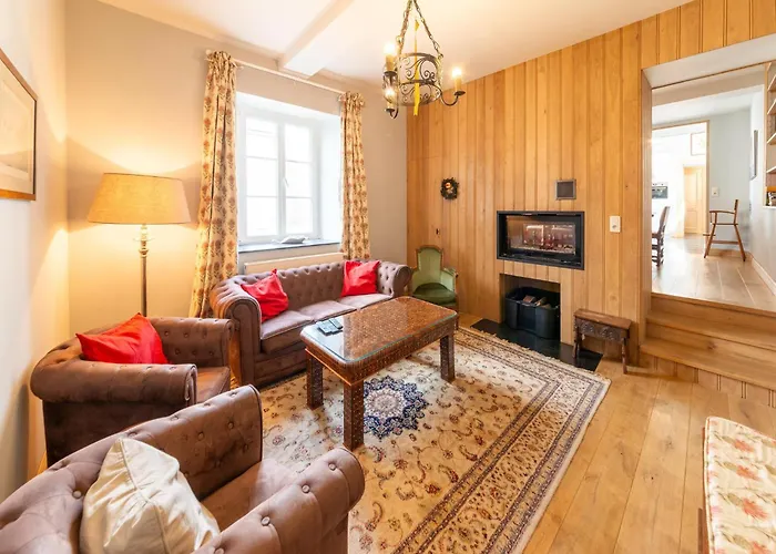 Charming In For 7 בית נופש